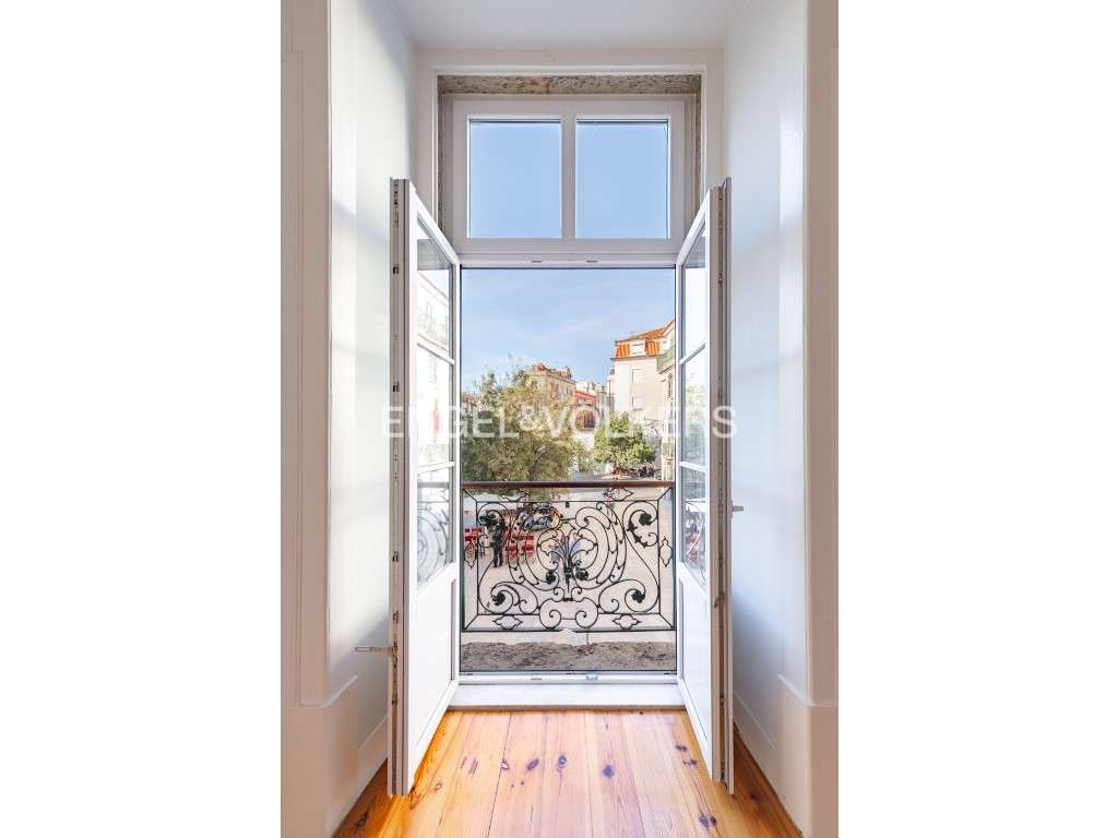 Escritório no Largo do Caldas - Grande imagem: 1/25