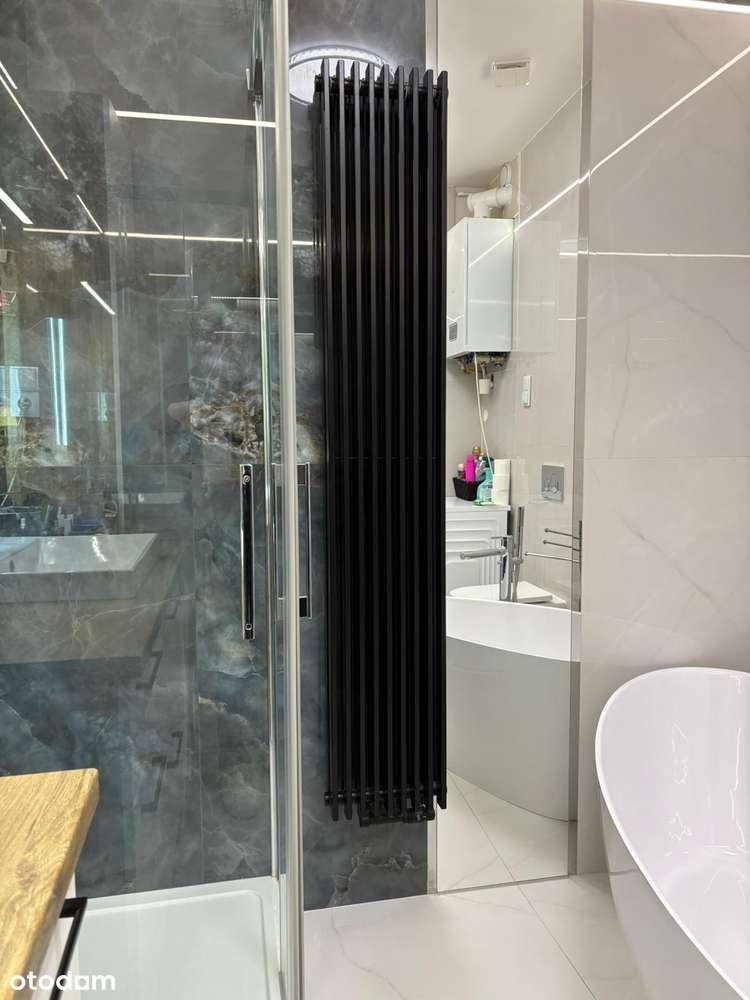 Atrakcyjne trzy pokoje po remoncie!-13