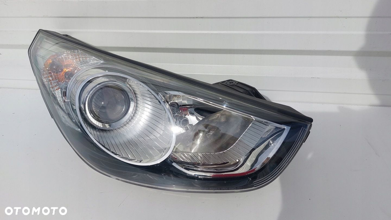 LAMPA PRAWY PRZÓD PRAWA PRZEDNIA HYUNDAI IX35 I 09-13 EU - 1