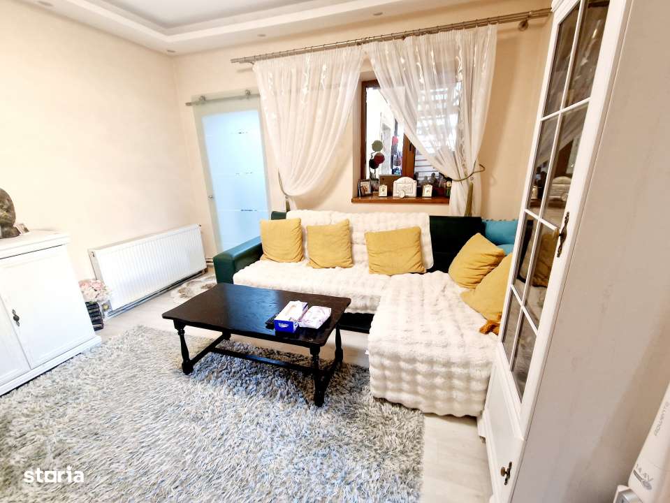 Casa la sol cu 3 camere + pod circulabil, complet renovata zona Anda, - Imagine principală: 5/19