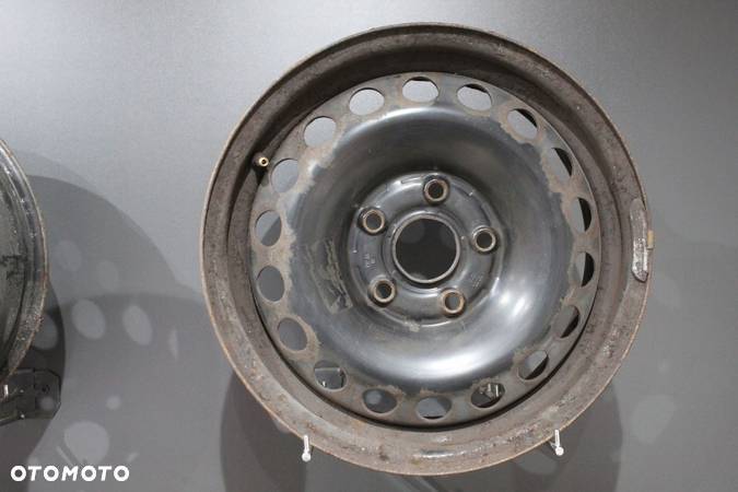 Felgi 15 5x112 Volkswagen Touran F7833-34 - 2