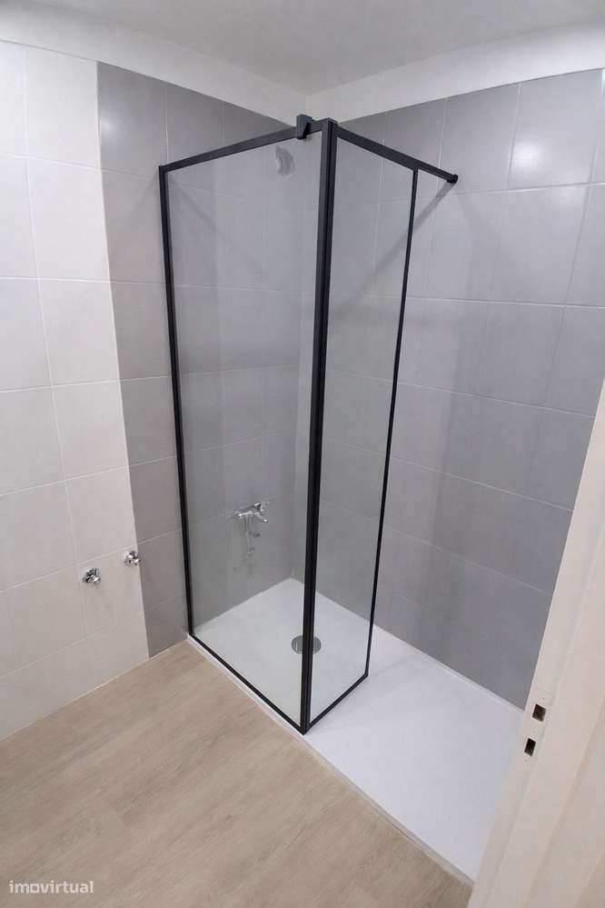 Comprar Renovado Apartamento T3 Baguim Monte-8