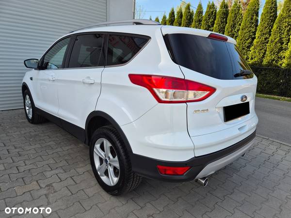 Ford Kuga 2.0 TDCi 2x4 Business Edition - 4