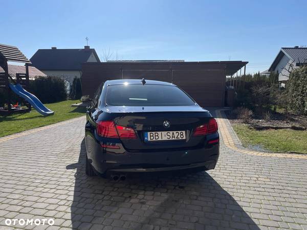 BMW Seria 5 528i xDrive - 6