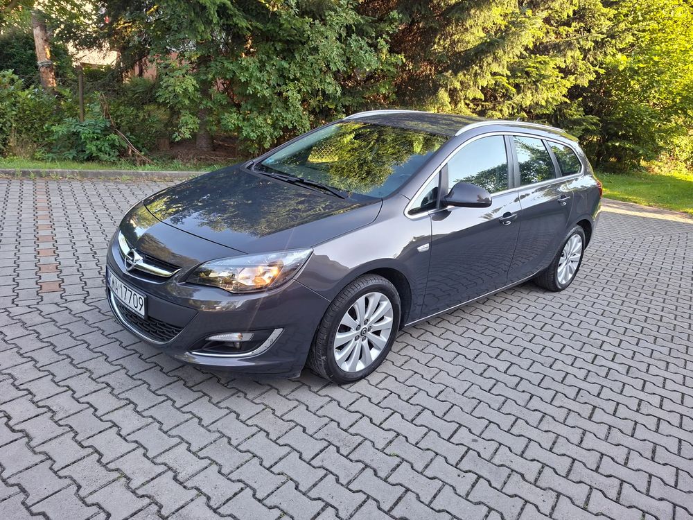 Opel Astra J (2009-2019) 1.4 T Cosmo 2014