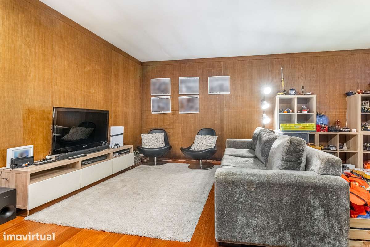 Moradia T3 + escritório à venda em Fraião - Braga-41