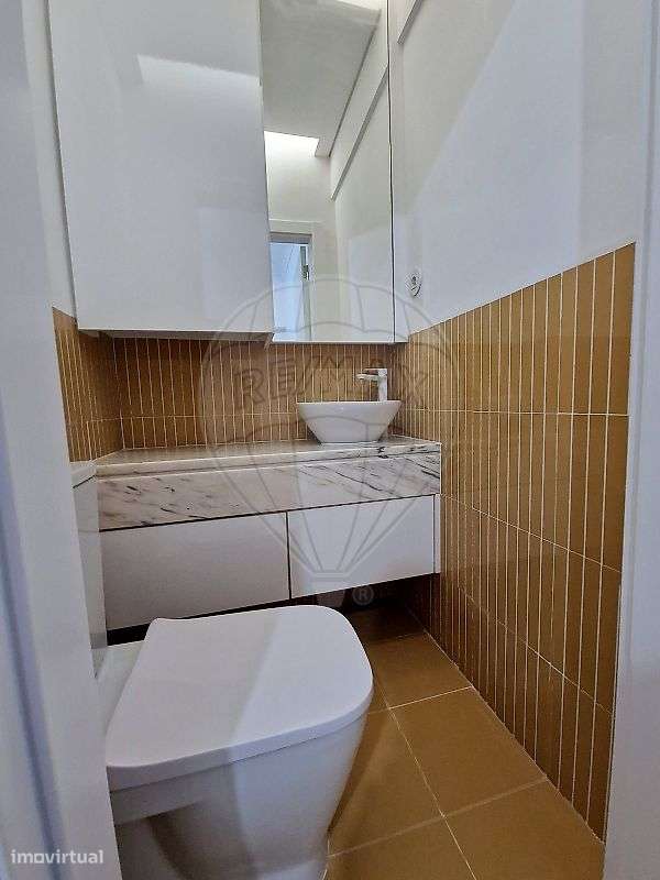 Apartamento T3 à venda em Cacilhas-6