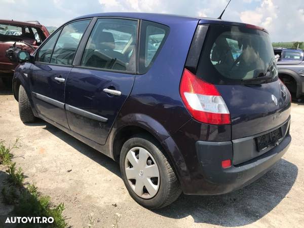 Dezmembrez piese Renault Scenic 2 - 2