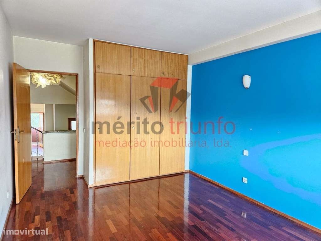 Oferta da escritura e Registo - Ap. T3 - Vila das Aves-25