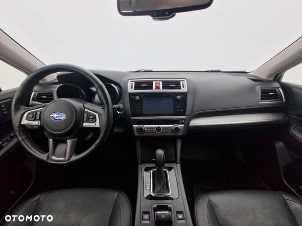 Subaru Outback 2.0D Comfort Lineartronic - 17