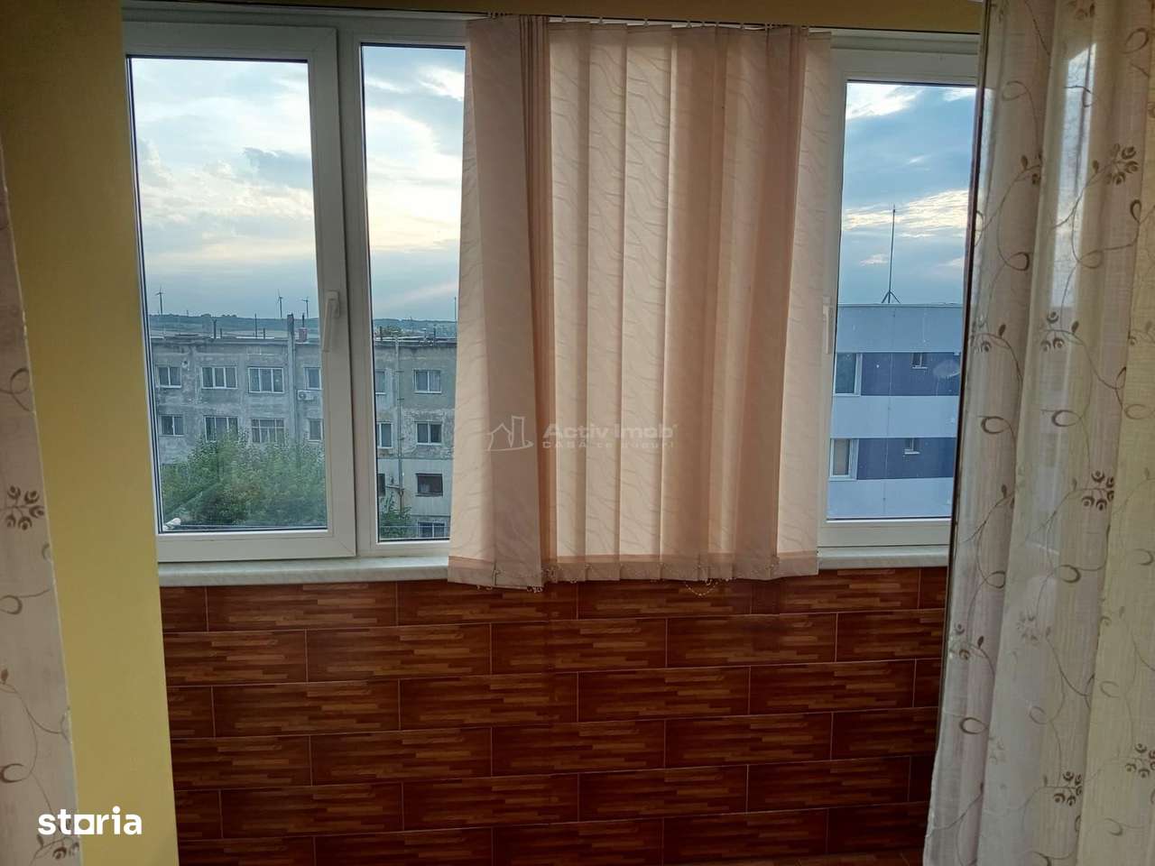 Oravita, 2 Cam. Mob.+Util., Conf. 1, Pret Usor Negociabil. - Imagine principală: 5/20