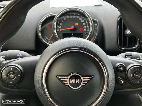 MINI Countryman Cooper SE ALL4 Auto - 20