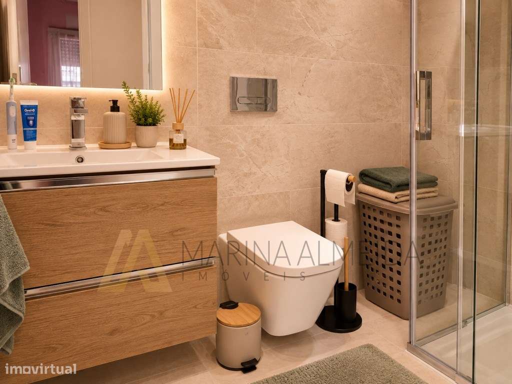 Apartamento T3 ( 4 assoalhadas), Semi- Novo com 2 varandas e arrend...-5