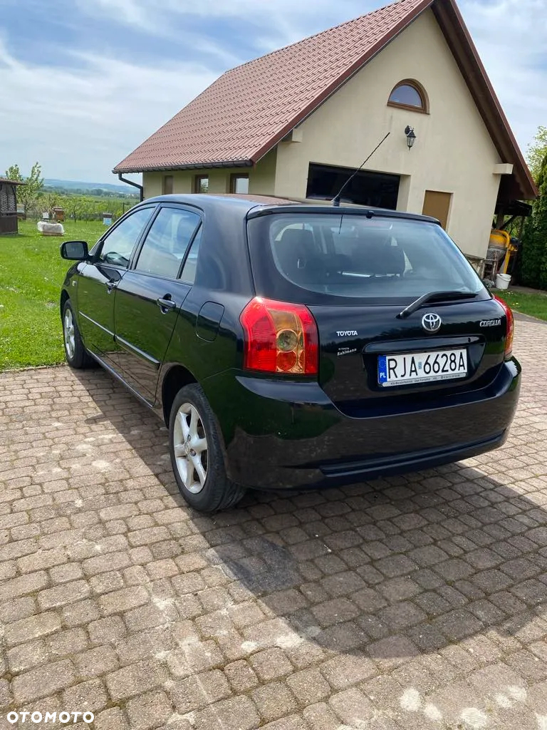 Toyota Corolla 1.6 VVT-i Terra - 12