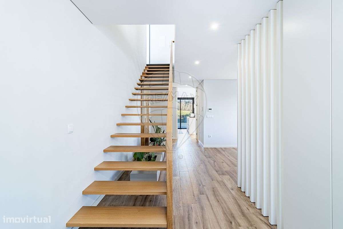 Moradia T3 para venda-8