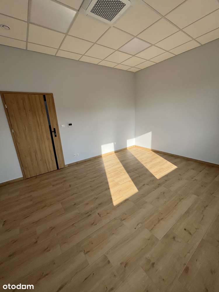 Komfortowe biuro o powierzchni 17m² dostępne od zaraz - Pełny obrazek: 4/8