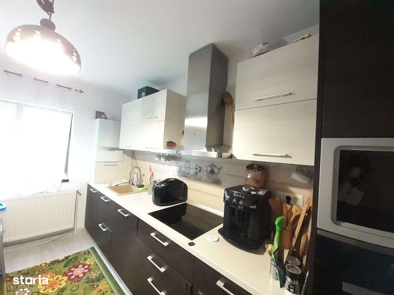 Vila spatioasa de vanzare in Rediu cu garsoniera separat - Imagine principală: 3/14