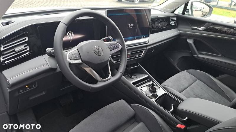 Volkswagen Tiguan 2.0 TDI SCR Elegance DSG - 9