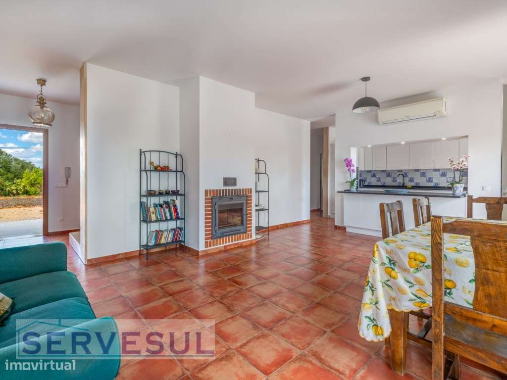 Luxuosa Moradia de luxo de 2 andares composta por 4 quartos, com um... - Grande imagem: 5/60