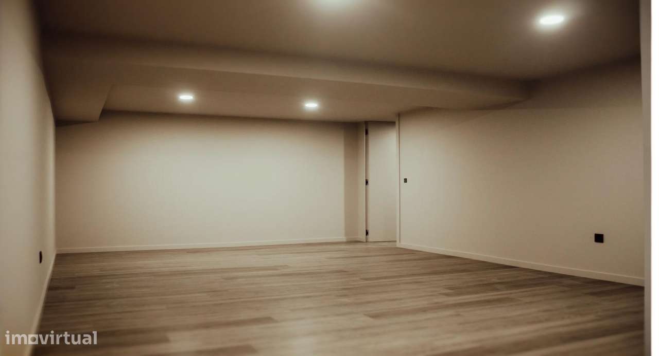 Moradia T3 em Palmeira — Braga-20