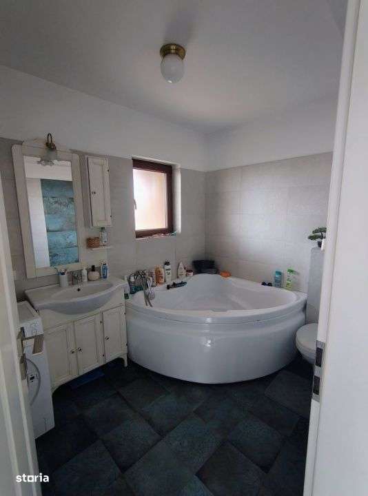 Duplex la cheie 120mp utili , 310mp teren zona Terra - Imagine principală: 5/12