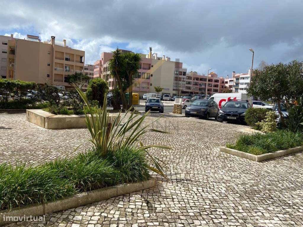 Apartamento T3 Vista Mar, lugar de parqueamento e arrecadação, Cascais - Grande imagem: 4/43