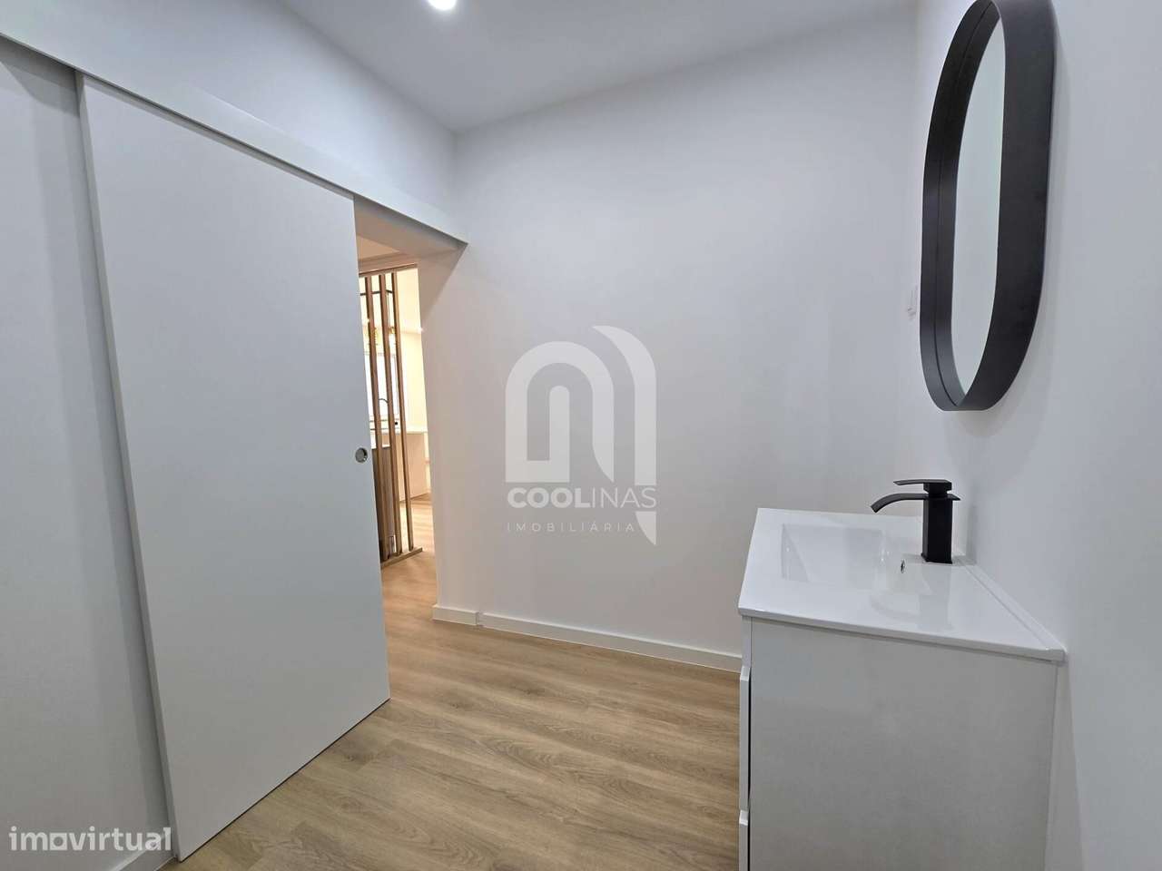 Apartamento T3 Renovado, com logradouro, Cruz de Pau-23