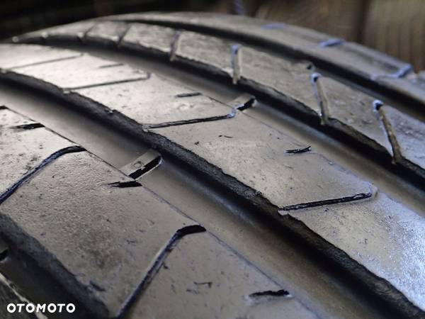 PIRELLI P ZERO PZ4 275 35 20 102 Y XL 1SZT - 3