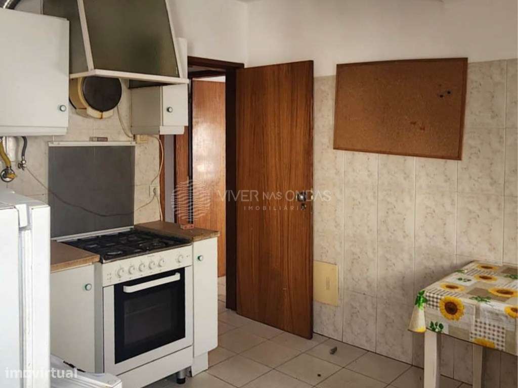 Apartamento T4 com 2 wc's na Caparica, Almada. - Grande imagem: 3/26
