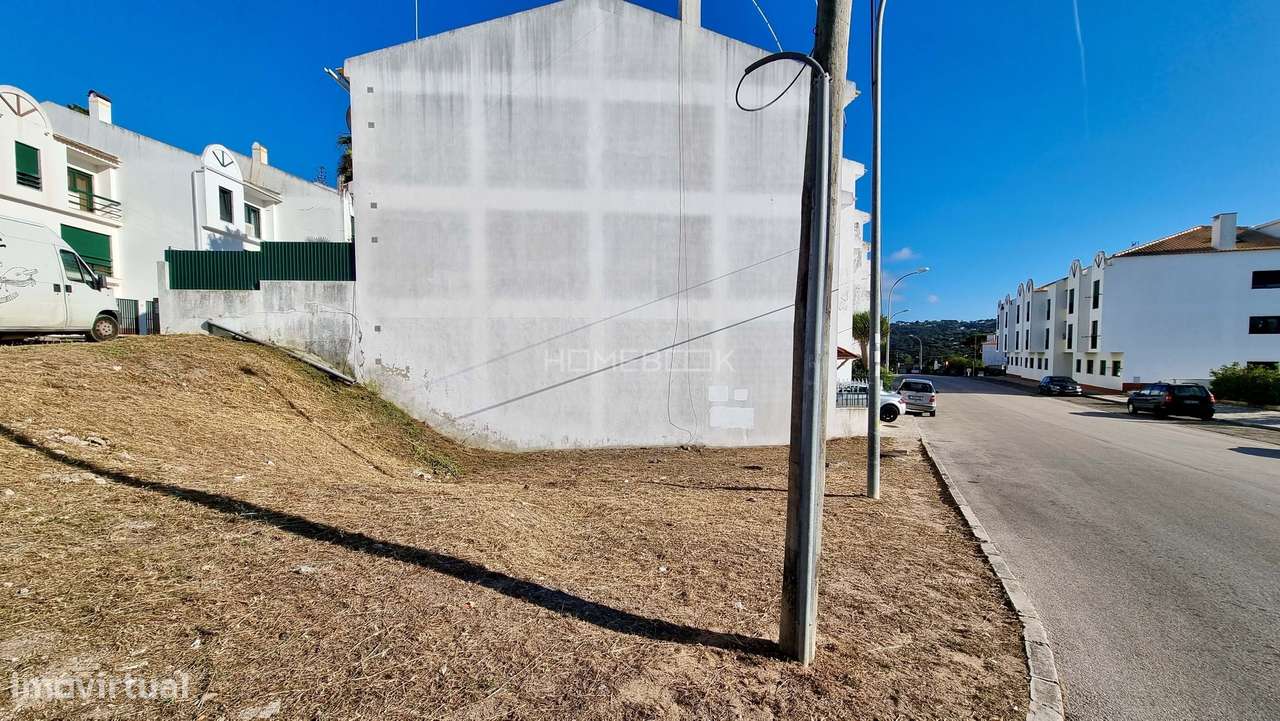 Terreno com projeto aprovado na Praia das Maçãs - Grande imagem: 4/10