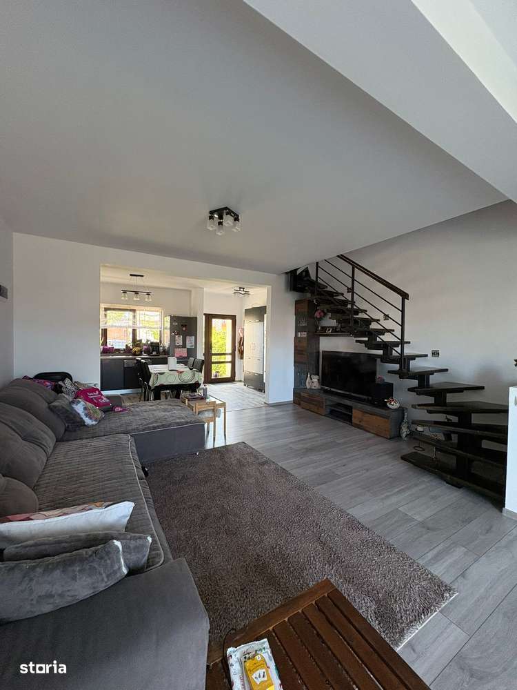 Casă tip duplex premium, complet mobilată și utilată | Sânpetru-0