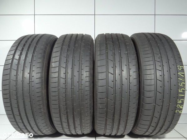 Opony letnie 225/55R19 99V Toyo - 1