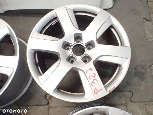 Alufelgi felgi AUDI 5x112 ET39 8J 17" - 3