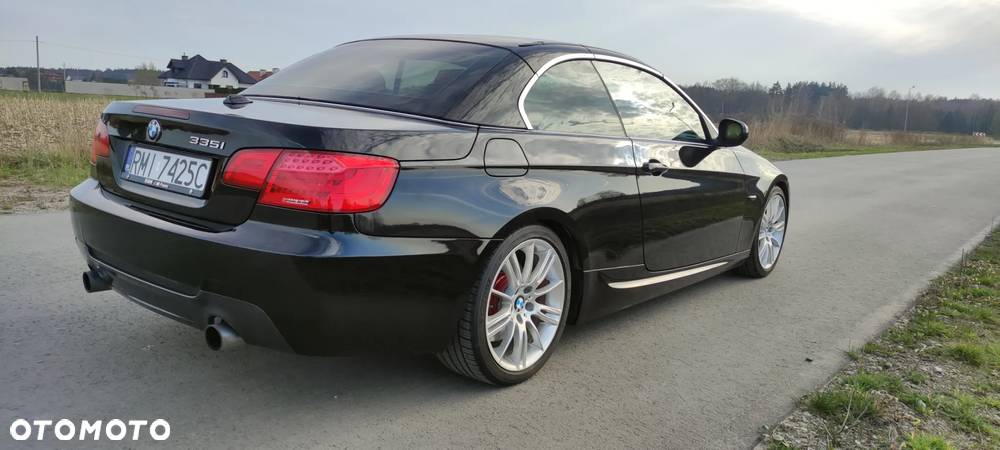 BMW Seria 3 335i Coupe - 13