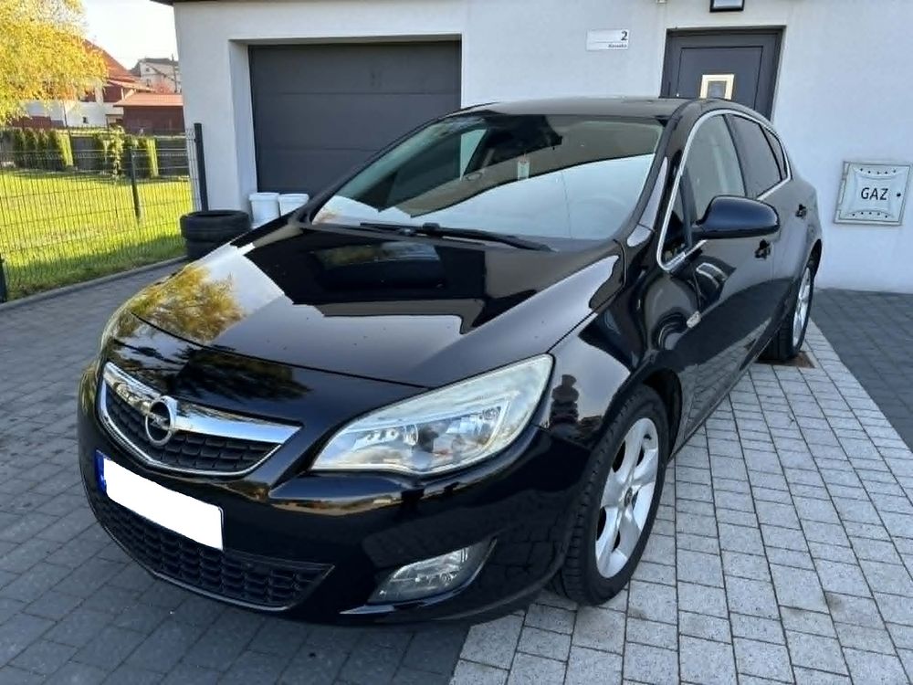 Opel Astra J 1.7 CDTI Sport 2010