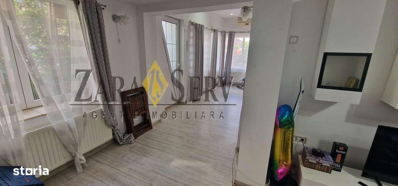 Casă cochetă de vânzare-0