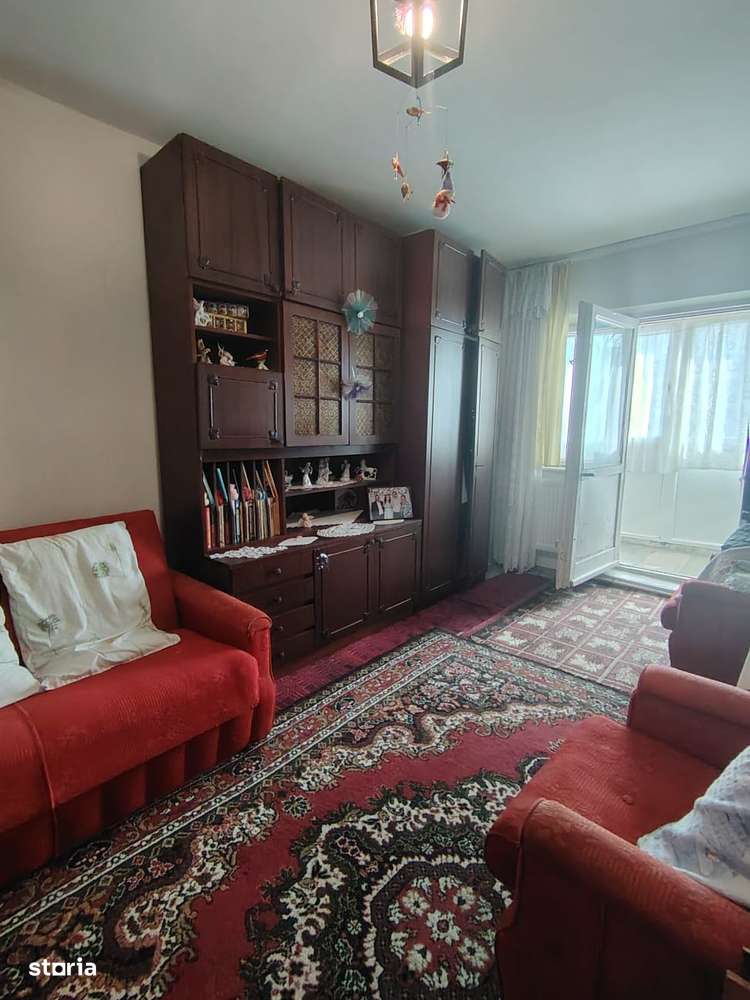 Se vinde apartament 50mp burdujeni langa scoala 51.000e  2 cam cent-0