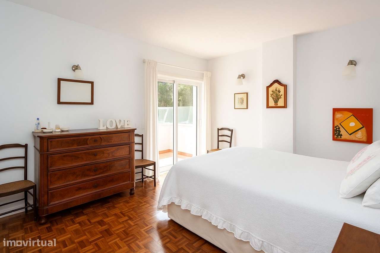 Moradia T4+1 para remodelação Gandarinha em Cascais-20