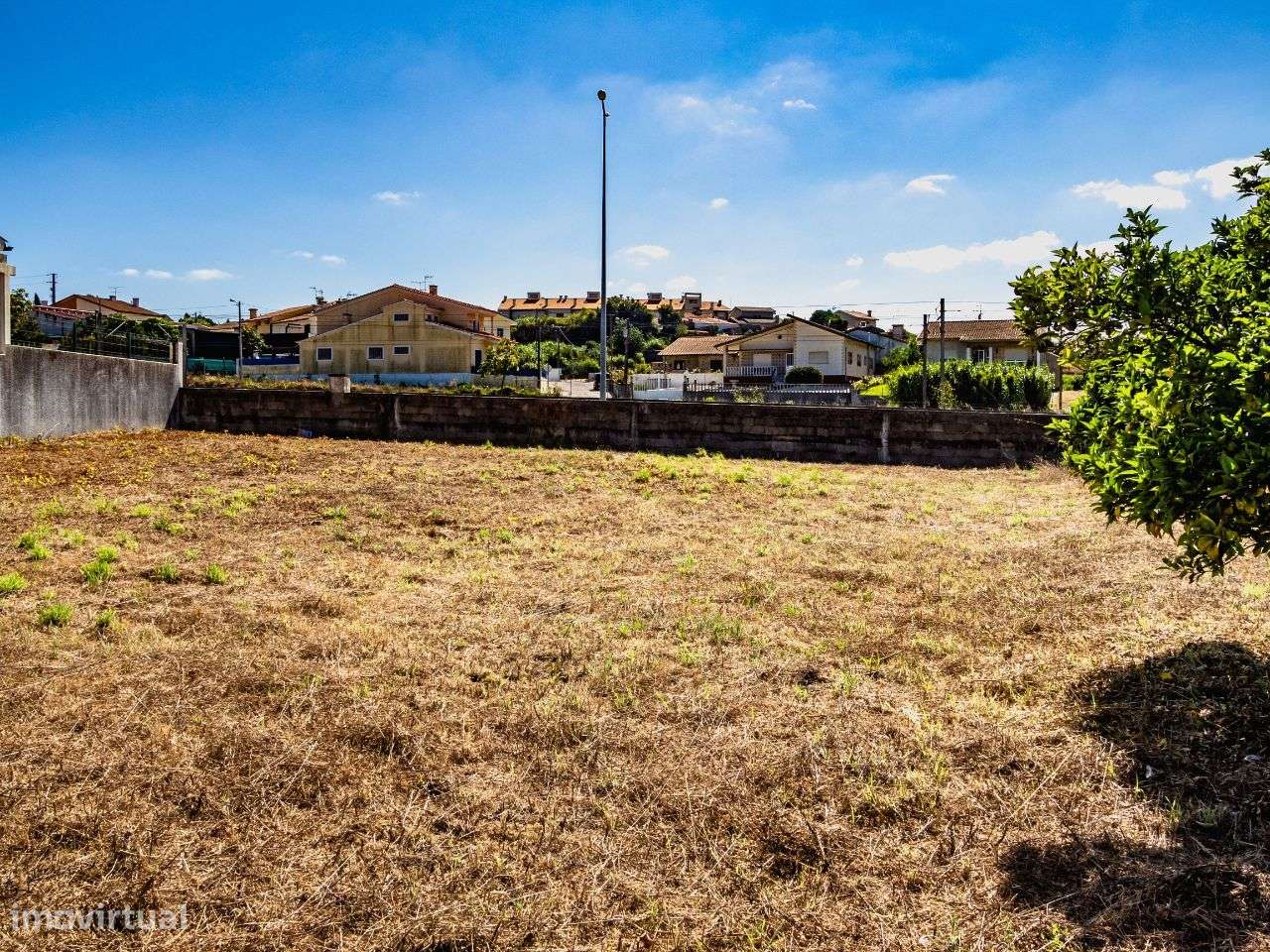 Terreno para construção de moradia isolada, Oiã, Oliveira do Bairro - Grande imagem: 2/13