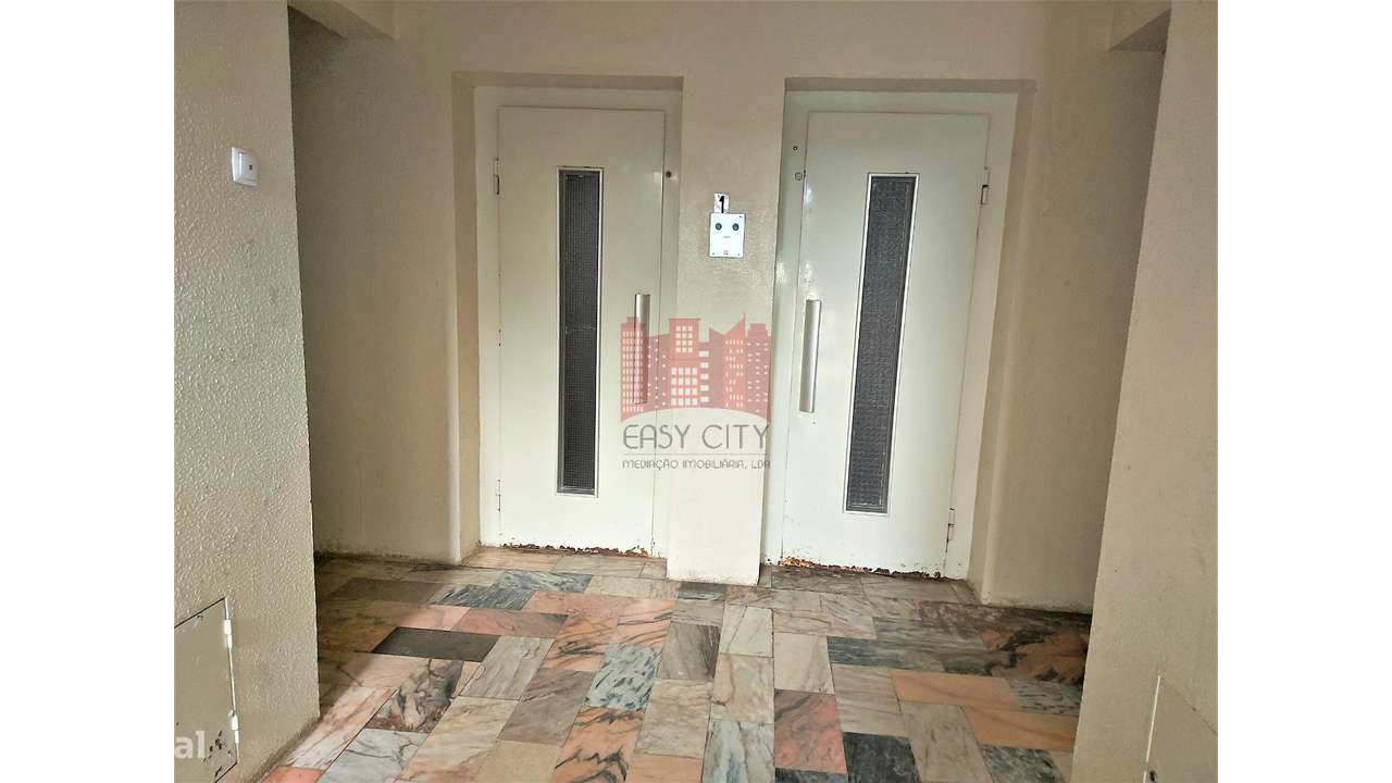 Apartamento T1 | 47 M2 | Monte Abraão - Grande imagem: 4/24