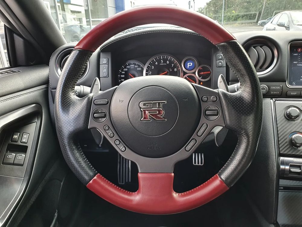 nissan gt-r