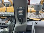 Volvo EC 240 CL - 14