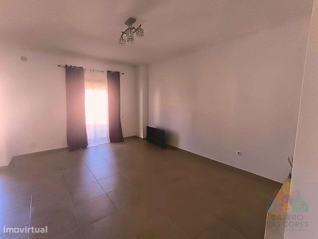 Apartamento T2+1 em condomínio fechado no Entroncamento - Grande imagem: 5/21