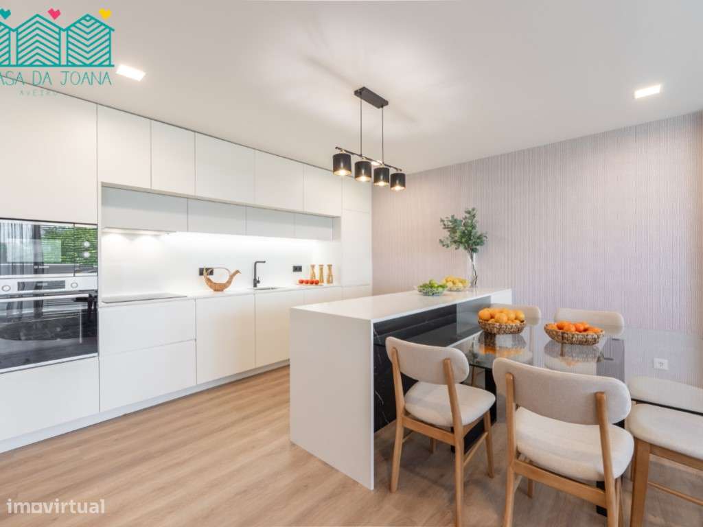 Apartamento T3 Duplex com Lugares de Garagem em Aveiro-9