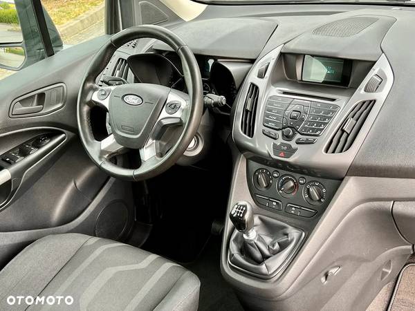 Ford Transit Connect - 27
