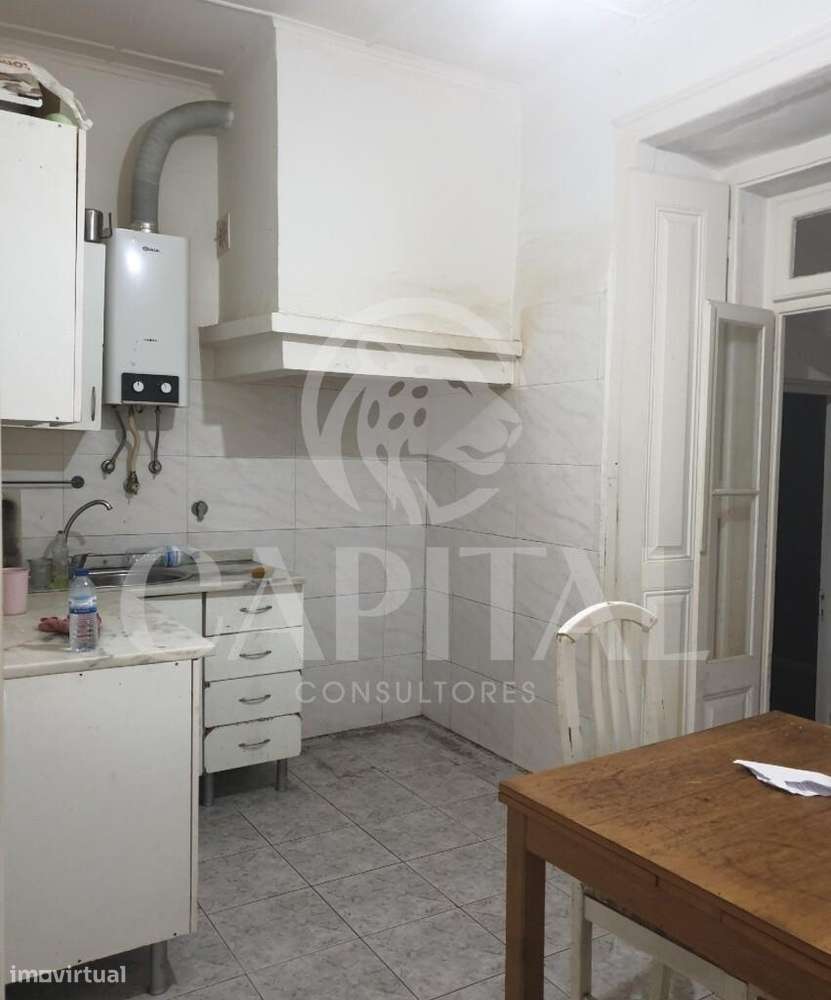 Prédio Misto em Lisboa - Grande imagem: 4/10