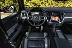 Volvo S60 T5 R-Design - 29