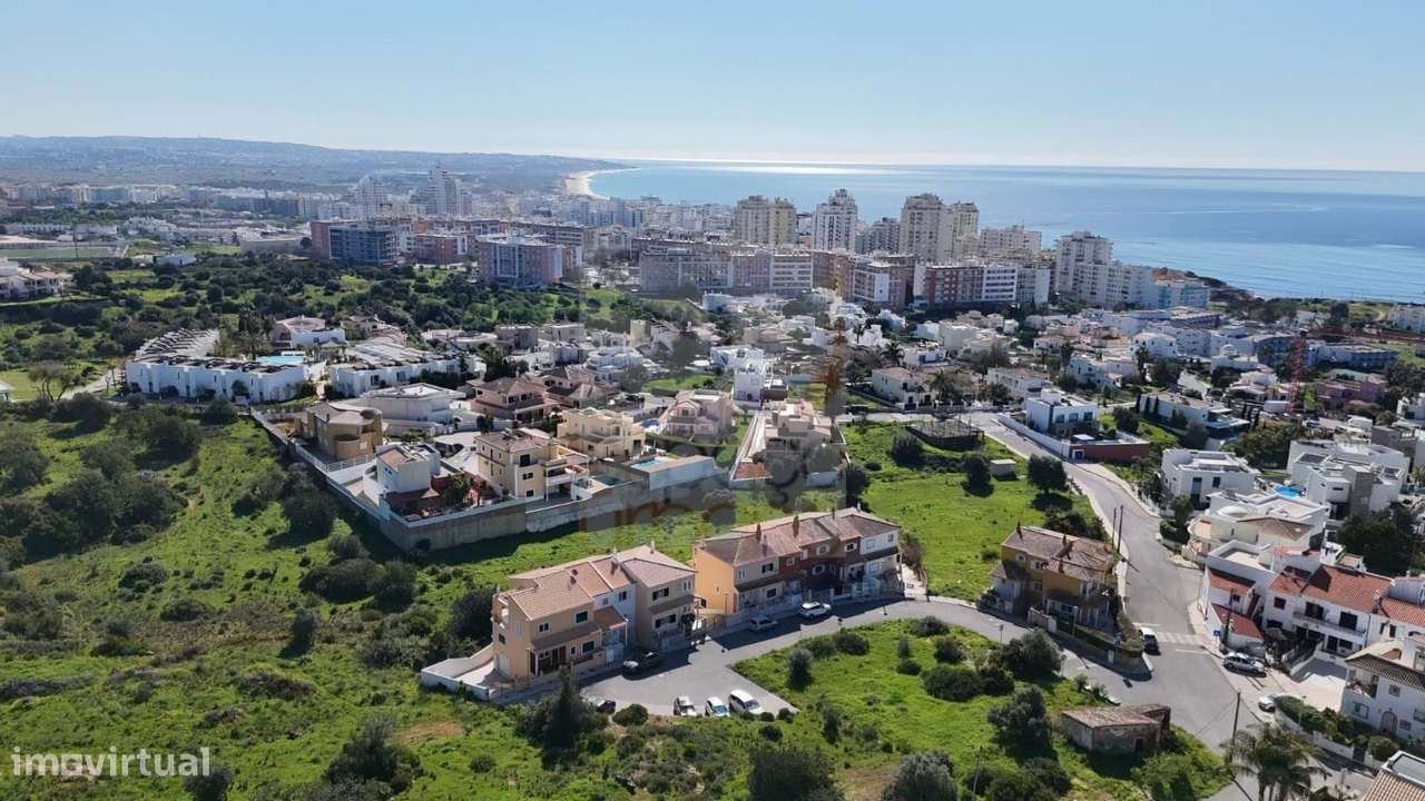 Armação de Pêra - Terreno Urbano - 5128 m2-5