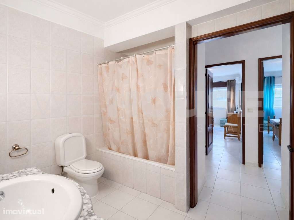 Apartamento T2 Monte Gordo Rés do Chão a 200 metros da praia-13