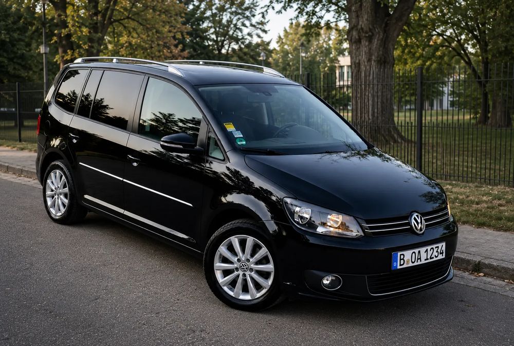 Volkswagen Touran II 2.0 TDI DPF Highline Perfectline 2011